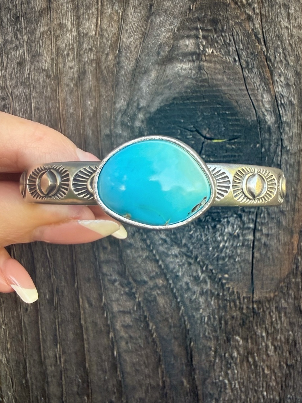 Numi Olive Royston Nugget Turquoise Heavyweight Sterling Silver Cuff - Picture 4 of 9